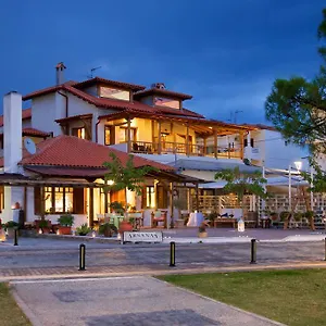 Traditional Arsanas Apartament